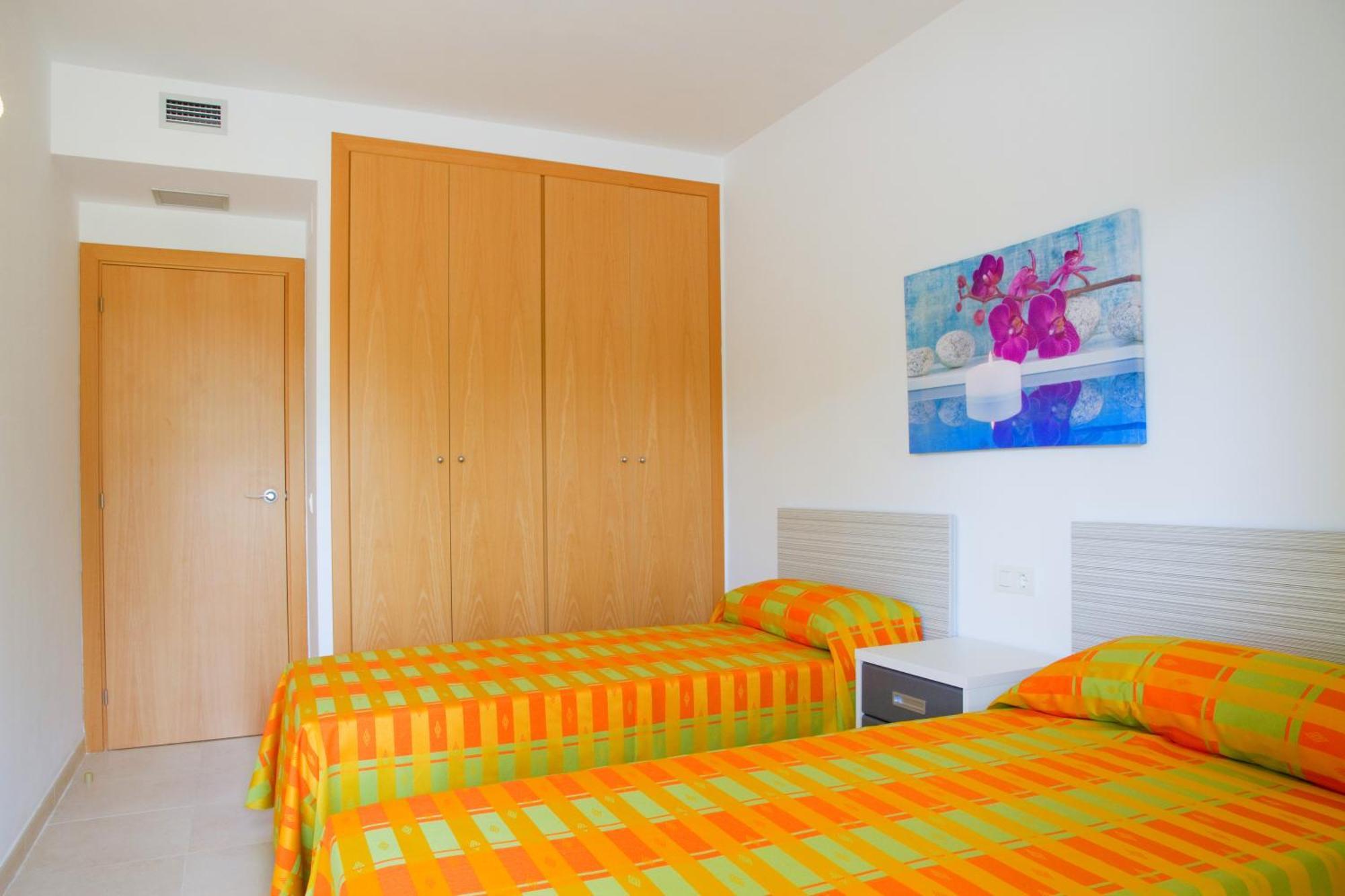 Rentalmar Paradise Families Only Con Parking Salou Buitenkant foto
