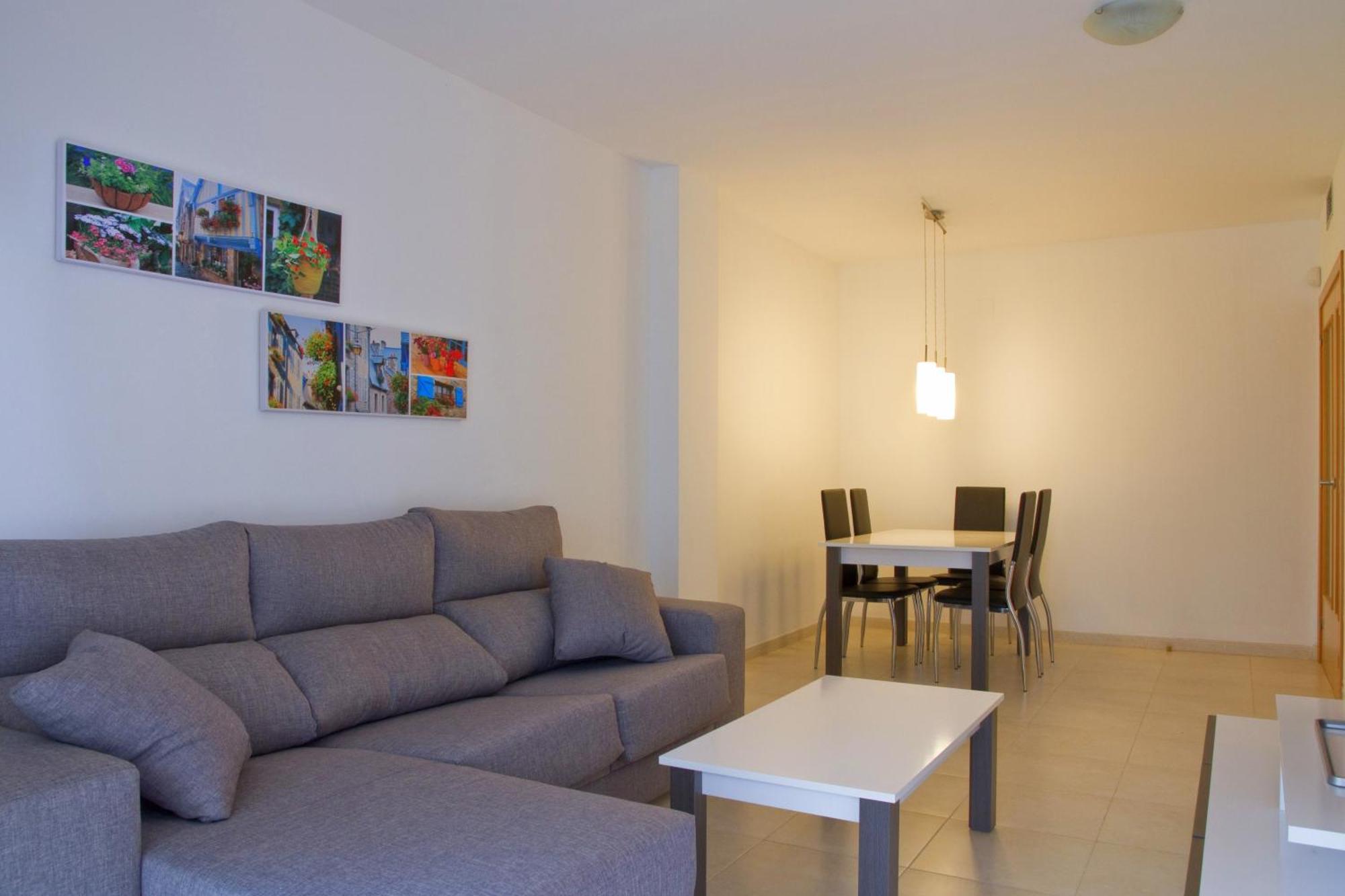 Rentalmar Paradise Families Only Con Parking Salou Buitenkant foto